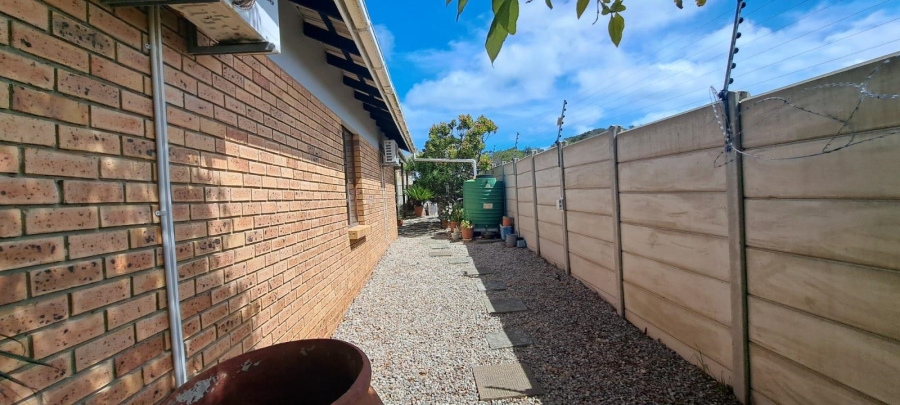 3 Bedroom Property for Sale in Heiderand Western Cape
